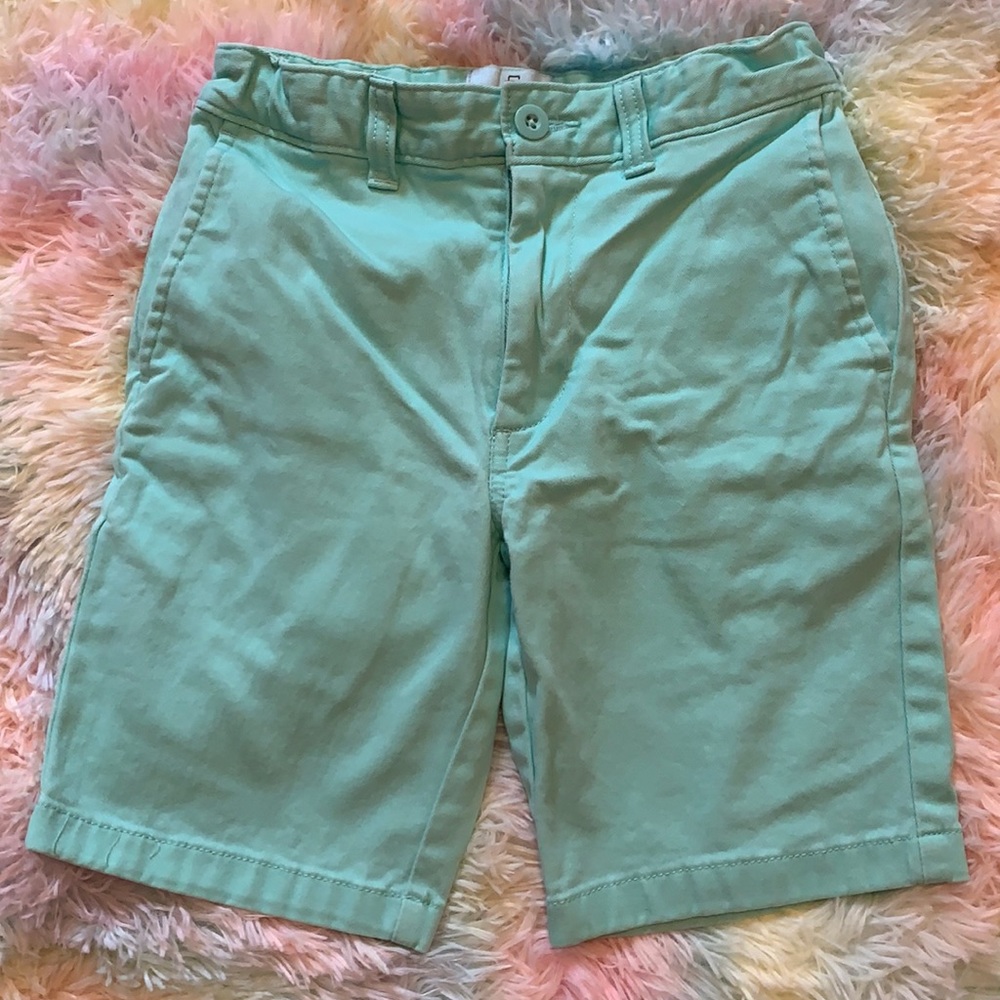 Boys size 8 shorts